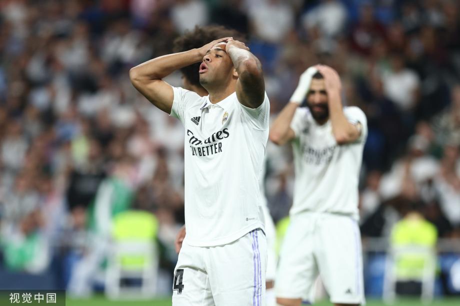 雷迪克：巴恩斯已蜕变成联盟顶级全能球员，而且仍在进步