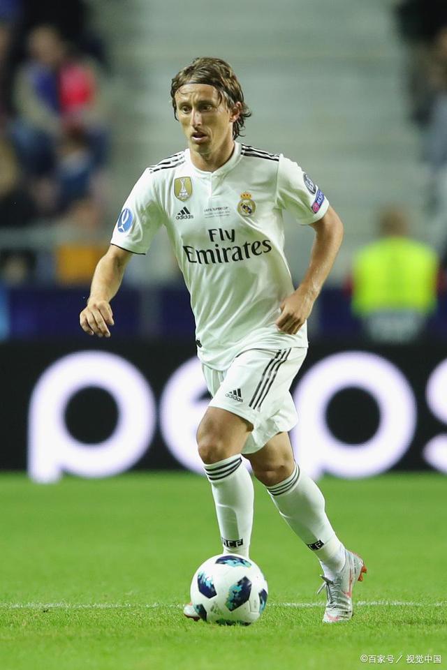 TA：赢球正成为枪手的一种习惯；诺伊尔在定位球防守上很脆弱