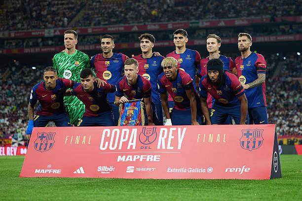 记者：莱比锡预计将接受纽卡对谢什科的9000万欧报价