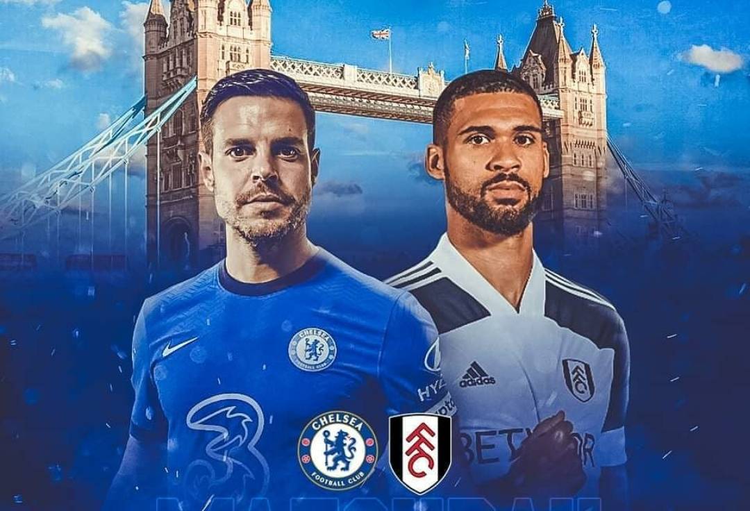 马格德堡球员庆祝进球，不幸跌入2.7米深的沟中但安全逃出